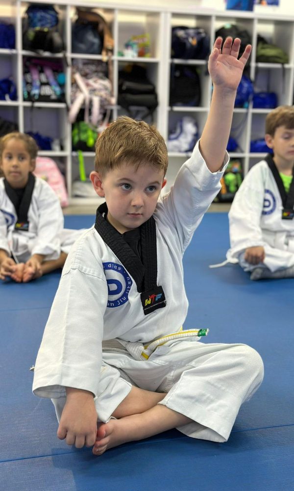 WhatsApp Image 2025-08-26 at 19.33.18 (2)