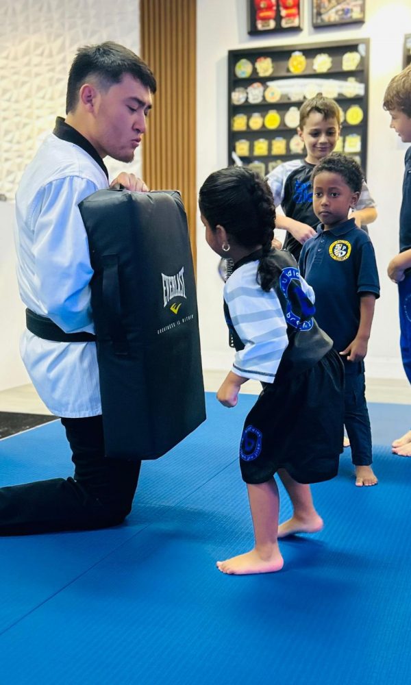 WhatsApp Image 2025-12-16 at 18.42.57 (1)